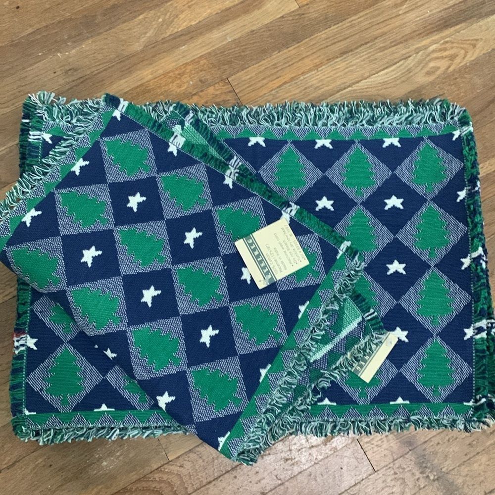Vintage 1997 W.Y.S.I.W.Y.G 100% Cotton Holiday Tree & Star Placemats Set‎ Of 8